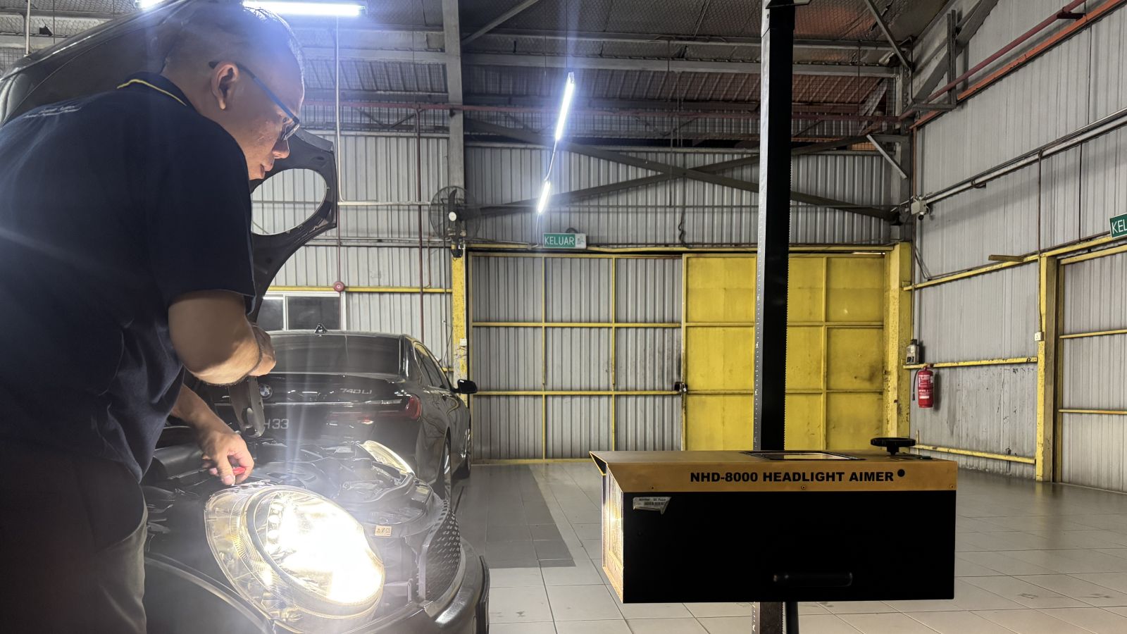 Headlight and Taillight Maintenance – Staying safe with proper lighting and bulb replacement.