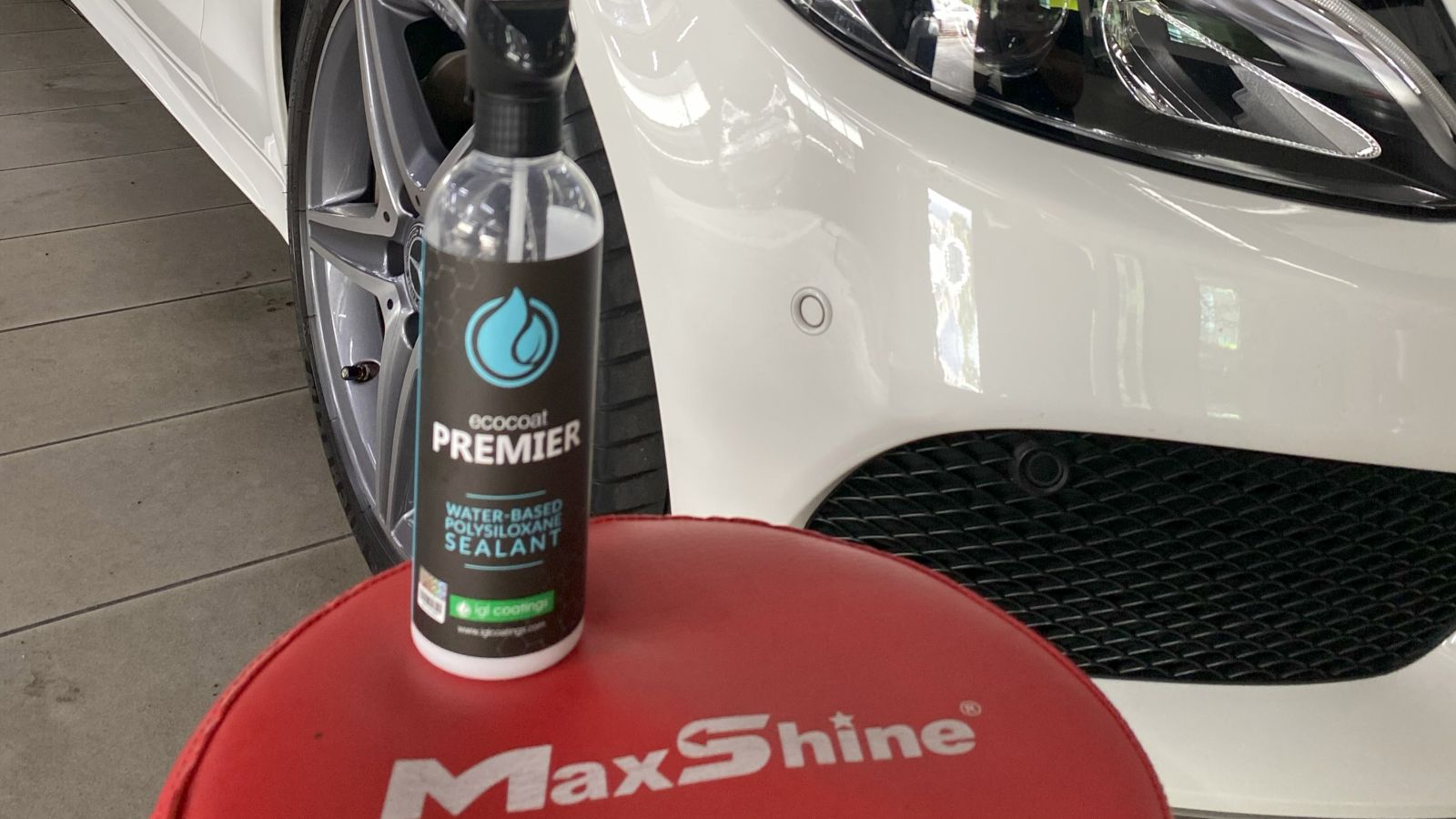 Interior and Exterior Detailing Tips – Prolonging the vehicle's aesthetic and interior quality.